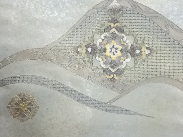 着物・帯 ] - 名古屋帯 金彩汕頭刺繍華紋模様名古屋帯 | 宗 sou::お